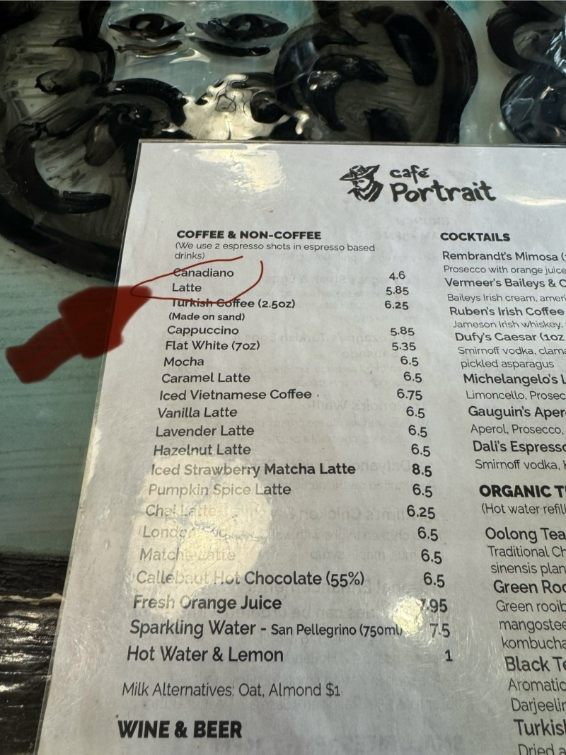 加拿大咖啡店將「美式咖啡」改稱為「加式咖啡」。 X@rjbernardoMD