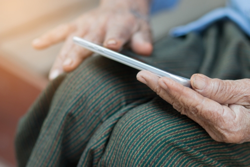 知名大廠(chǎng)宣布退出手機(jī)市場(chǎng)！