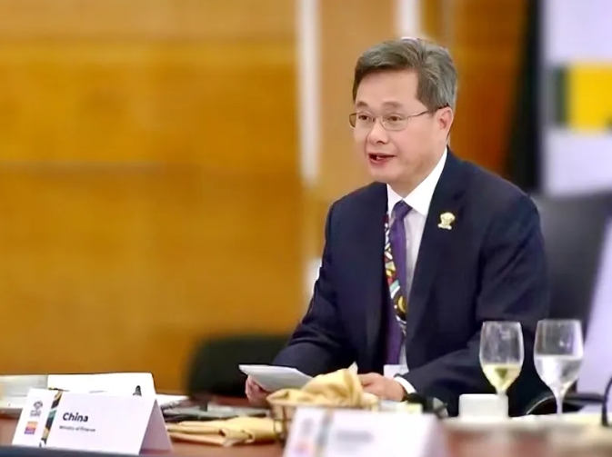 藍(lán)佛安 藍(lán)佛安