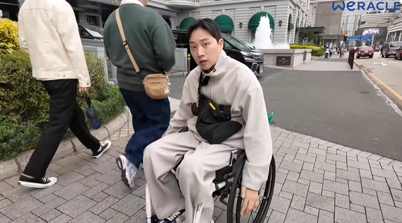 路途中發(fā)覺香港街道的行人路整體規(guī)劃良好