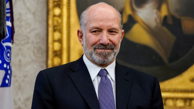 美國商務(wù)部長盧特尼克。