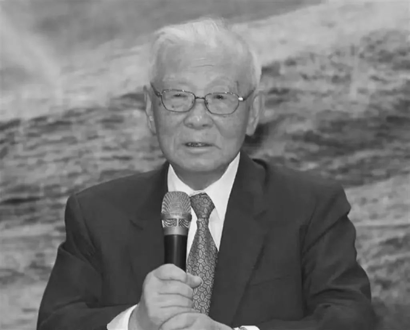 許歷農(nóng) 許歷農(nóng)