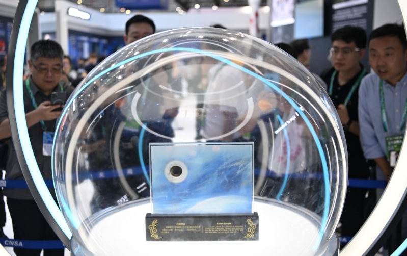 美國兩所獲借月壤的大學(xué)，研究將不獲太空總署資助。 新華社.jpg