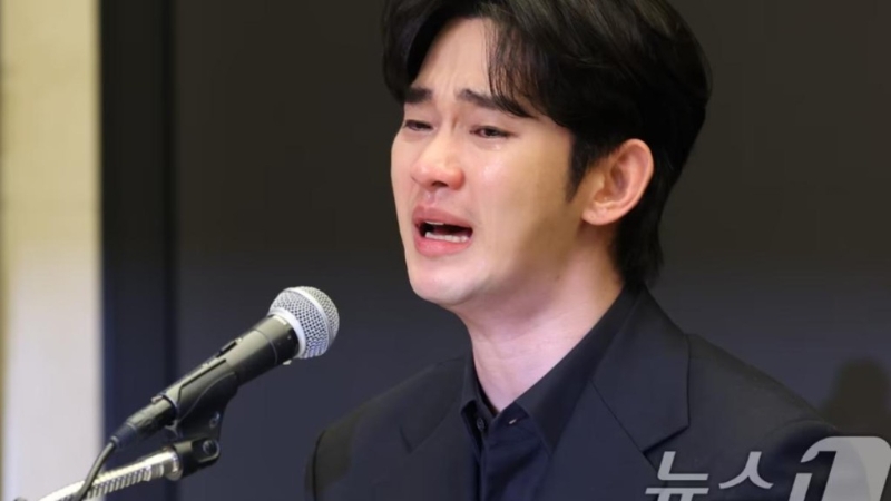 金秀賢一度哭到上氣不接下氣。