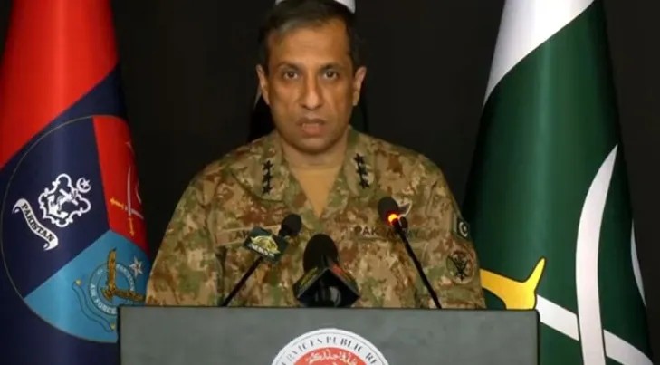 巴基斯坦三軍新聞局局長(zhǎng)喬杜里 資料圖片 央視新聞報(bào)道配圖.jpg