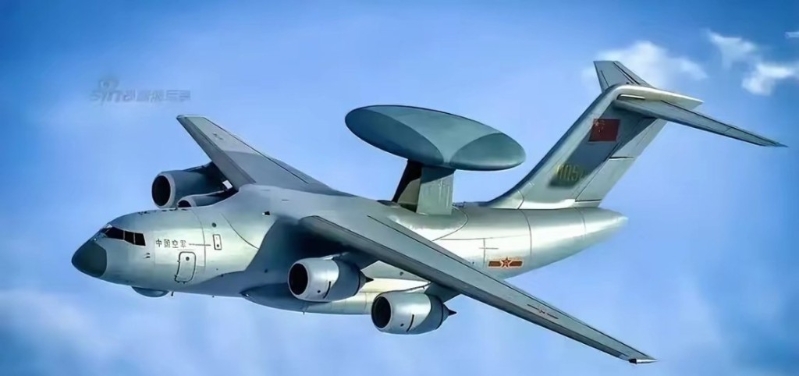 網(wǎng)友制作的空警-3000圖。