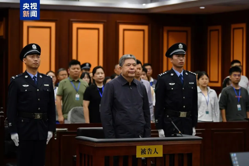 正部級(jí)“大老虎”韓勇被判死緩 正部級(jí)“大老虎”韓勇被判死緩