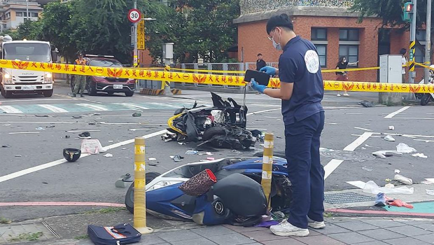 新北三峽車禍引發(fā)社會對高齡駕駛換照制度關注