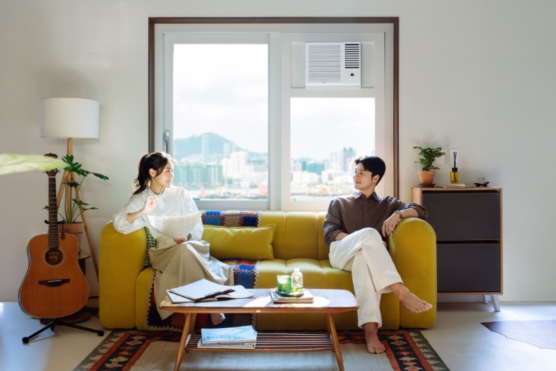 LG窗口式變頻冷氣機(jī) $4,821起 冷氣機(jī)采用R32環(huán)保雪種，不僅能快速降溫，更有效減少碳足跡，降低對(duì)環(huán)境的影響。