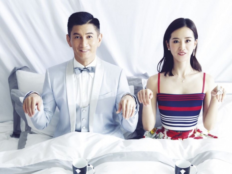 劉詩詩與吳奇隆相差17歲。