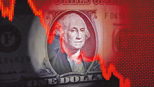 有“避險基金天王”稱號的全球最大避險基金橋水共同創(chuàng)辦人達(dá)利歐22日再度示警，稱美國債務(wù)及財赤問題已極為嚴(yán)重，“病情”可能在未來3年內(nèi)爆發(fā)。