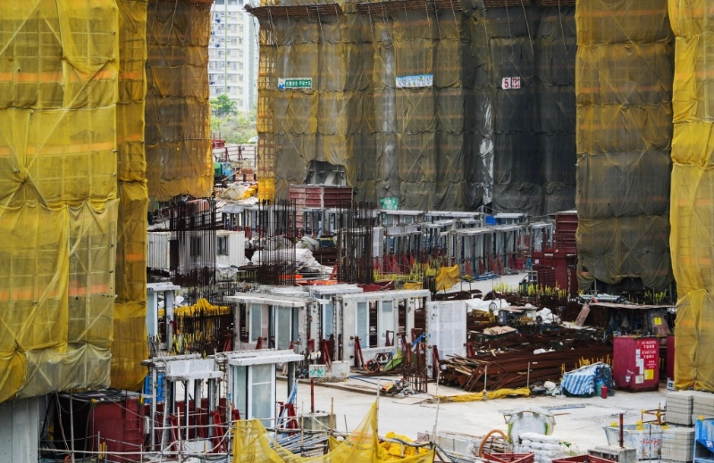 觀塘安達(dá)臣道首置盤(pán)地盤(pán)。 吳艷玲攝