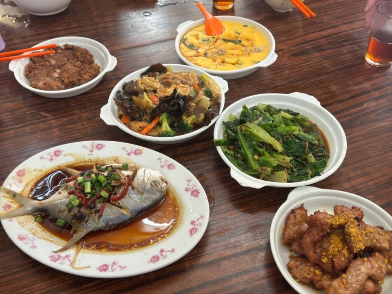 大贊其出品可被稱為“隱世美食”，不但價(jià)錢超值，食物更是即叫即做，鍋氣十足