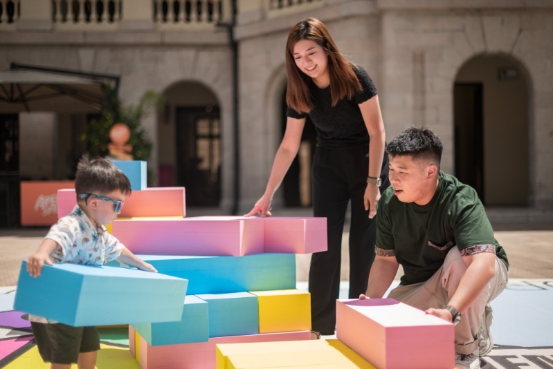 “大館有樂”檢閱廣場(chǎng)巨型游戲體驗(yàn) “大館有樂”檢閱廣場(chǎng)巨型游戲體驗(yàn)