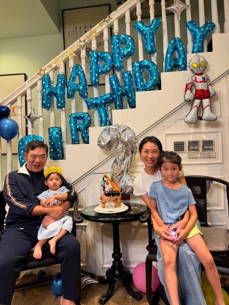 李美慧為兒子舉行2歲生日，令豪宅內(nèi)貌進一步曝光。4