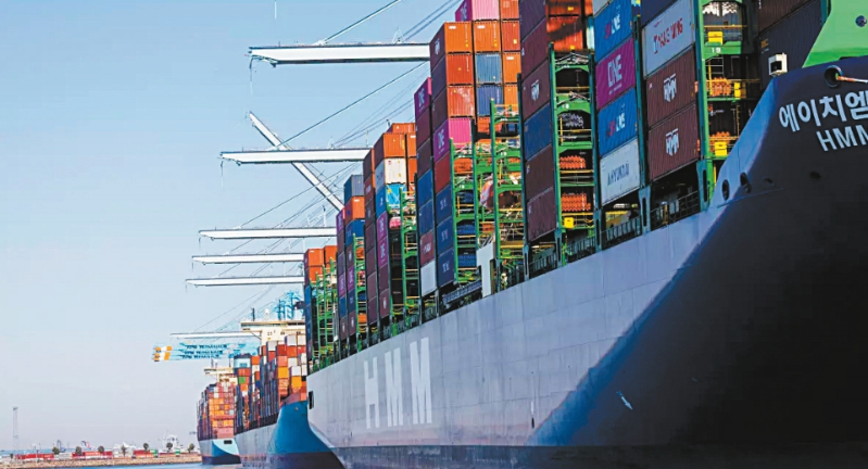 洛杉磯港碼頭工人近半失業(yè) 洛杉磯港碼頭工人近半失業(yè)