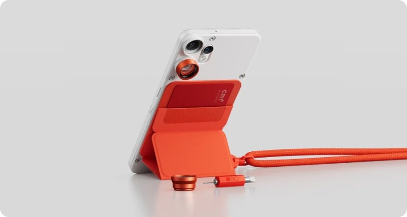 除了錢包支架，CMF Phone 2 Pro還可加裝魚眼鏡及微距鏡。