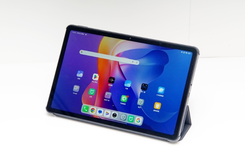 Redmi Pad 2升級至11吋2.5K熒幕，畫質更為細致。