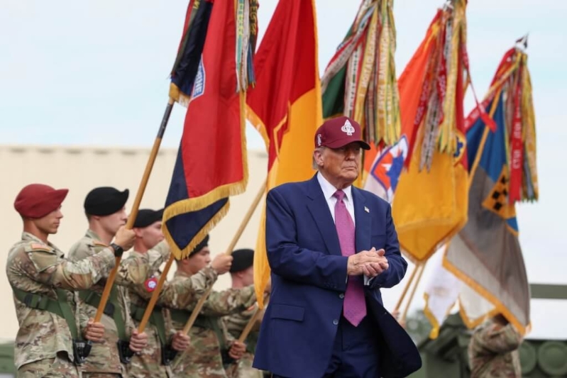 美國總統特朗普10日參訪北卡羅來納州布拉格堡。路透社