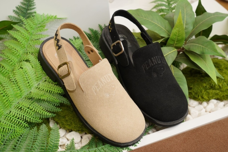 Korner Snoopy 涼鞋