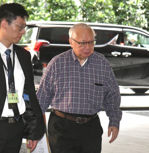 合和實(shí)業(yè)主席及董事胡應(yīng)湘。