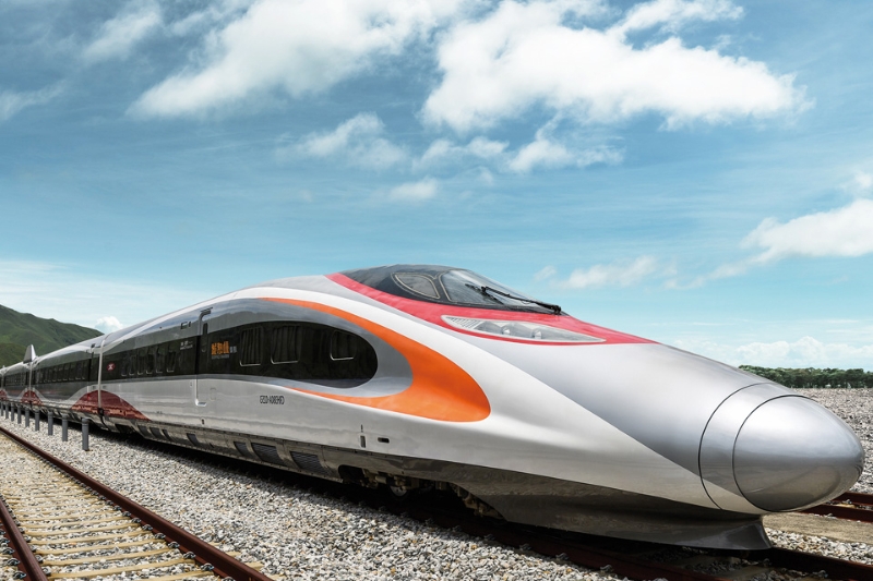 深圳高鐵環(huán)形高峰線將于7月1日開通，由深圳北至深圳北走一圈全程約5小時(shí)。