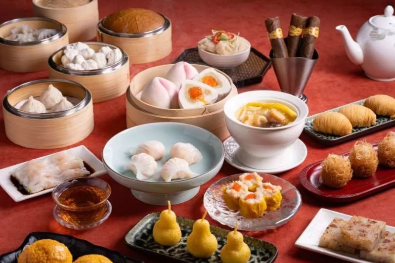 鴻星集團作為香港知名的中菜品牌，旗下?lián)碛卸嚅g極具口碑的餐廳。