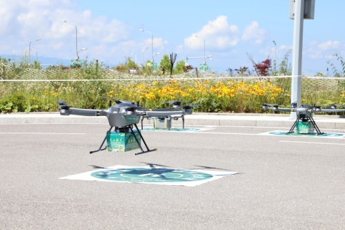 美啟動無人機及太陽能關(guān)鍵材料進口調(diào)查。新華社