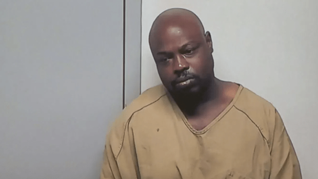 斯科特（Arthur Scott Jr.）因4月強奸并謀殺61歲旅館老板娘Li-Chu Lin，被判處終身監(jiān)禁，不得假釋。