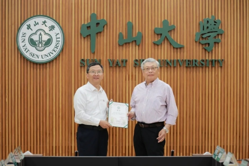 世界頂級(jí)數(shù)學(xué)家張益唐（右）歸國(guó)，全職加盟中山大學(xué)香港高等研究院