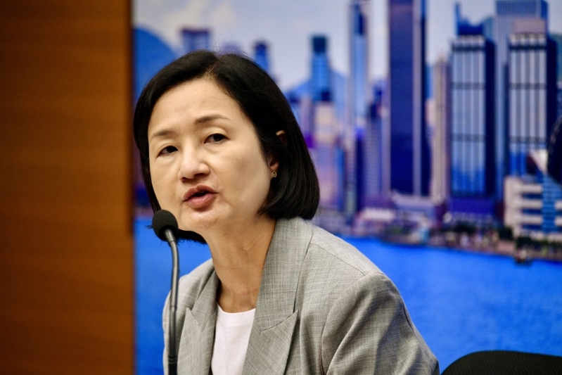 關(guān)婉儀指，港臺會秉持特區(qū)政府給予的使命及約章內(nèi)的大方向。