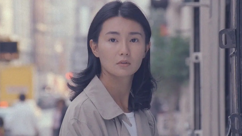 張曼玉拍攝《甜蜜蜜》、《花樣年華》等經(jīng)典作品，登影后寶座。