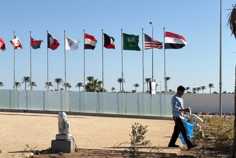 美國(guó)總統(tǒng)特朗普及埃及總統(tǒng)塞西將共同主持會(huì)議，超過(guò)20位國(guó)家領(lǐng)袖預(yù)料出席。