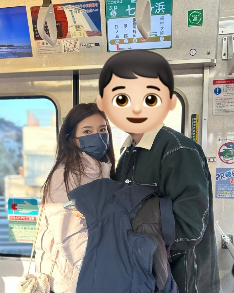 梁凱寧與未婚夫的旅行照片。