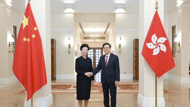 國(guó)務(wù)委員諶貽琴訪港考察全運(yùn)會(huì)