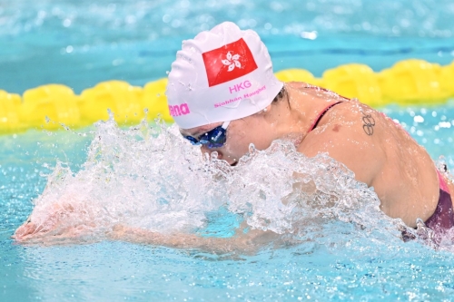 何詩蓓5分鐘內(nèi)連取2銅。