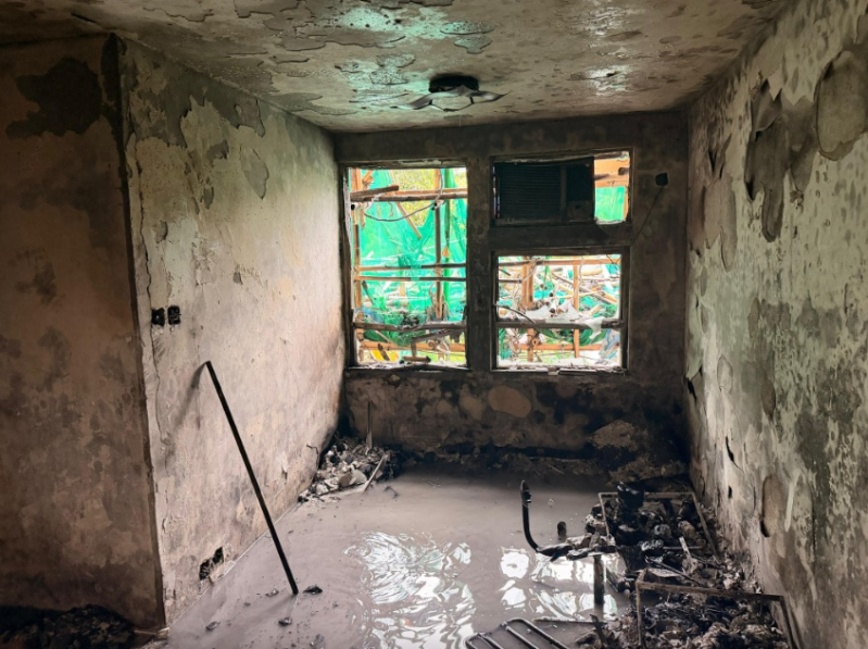 據(jù)聞，政府大方向未必是設(shè)立獨(dú)立調(diào)查委員會，而是成立一個委員會全面檢視事件，包括調(diào)查火災(zāi)成因及提出改善制度建議。