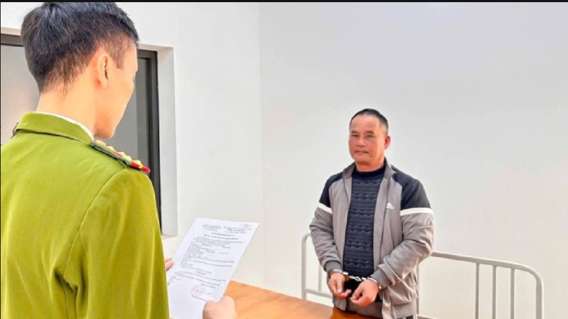 越南“屠夫”竟是公務(wù)員。