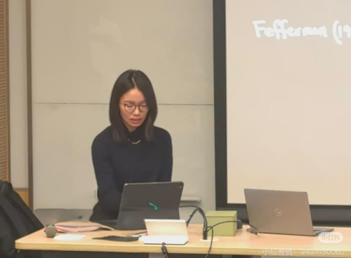 90后女數(shù)學家王虹在港大演講，吸引學生逼爆講堂