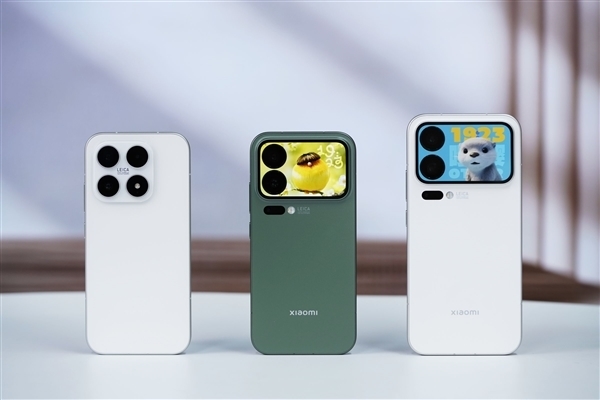 盧偉冰：前10月小米手機(jī)中國市場排名第二！全球穩(wěn)居前三