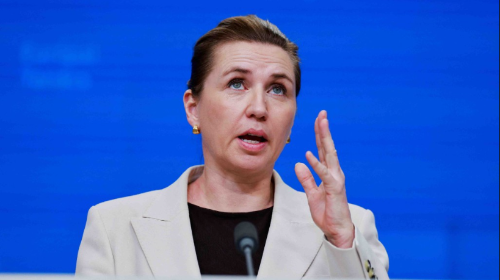 丹麥?zhǔn)紫喽卮偬乩势胀Ｖ雇{吞并格陵蘭言論。路透社