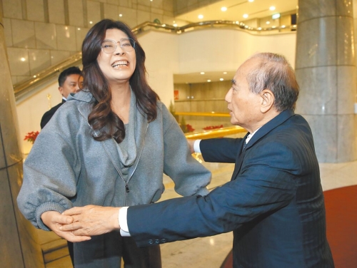 鄭麗文聘最高顧問