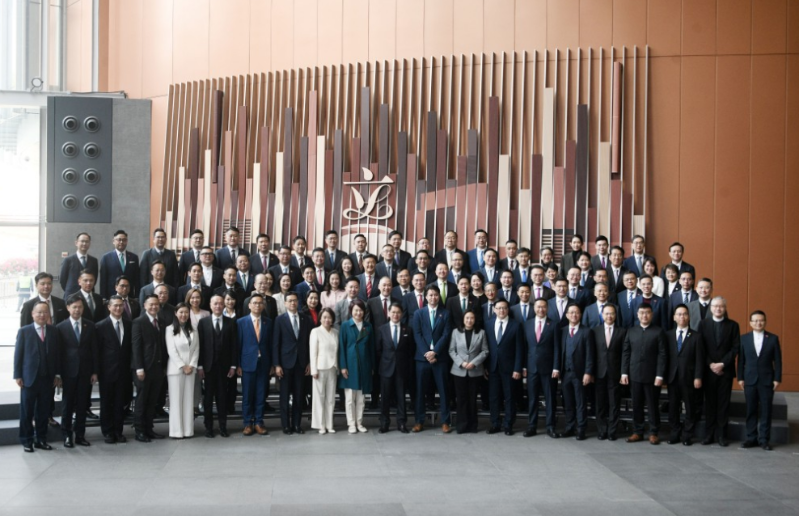 立法會本屆首次會議